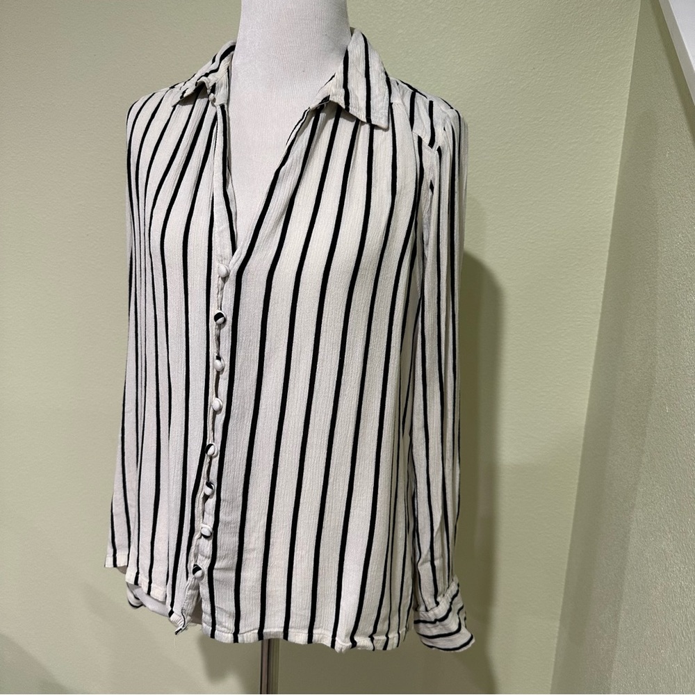 Society Amuse Quiet Lights Woven Blouse Size Large - Picture 5 of 10